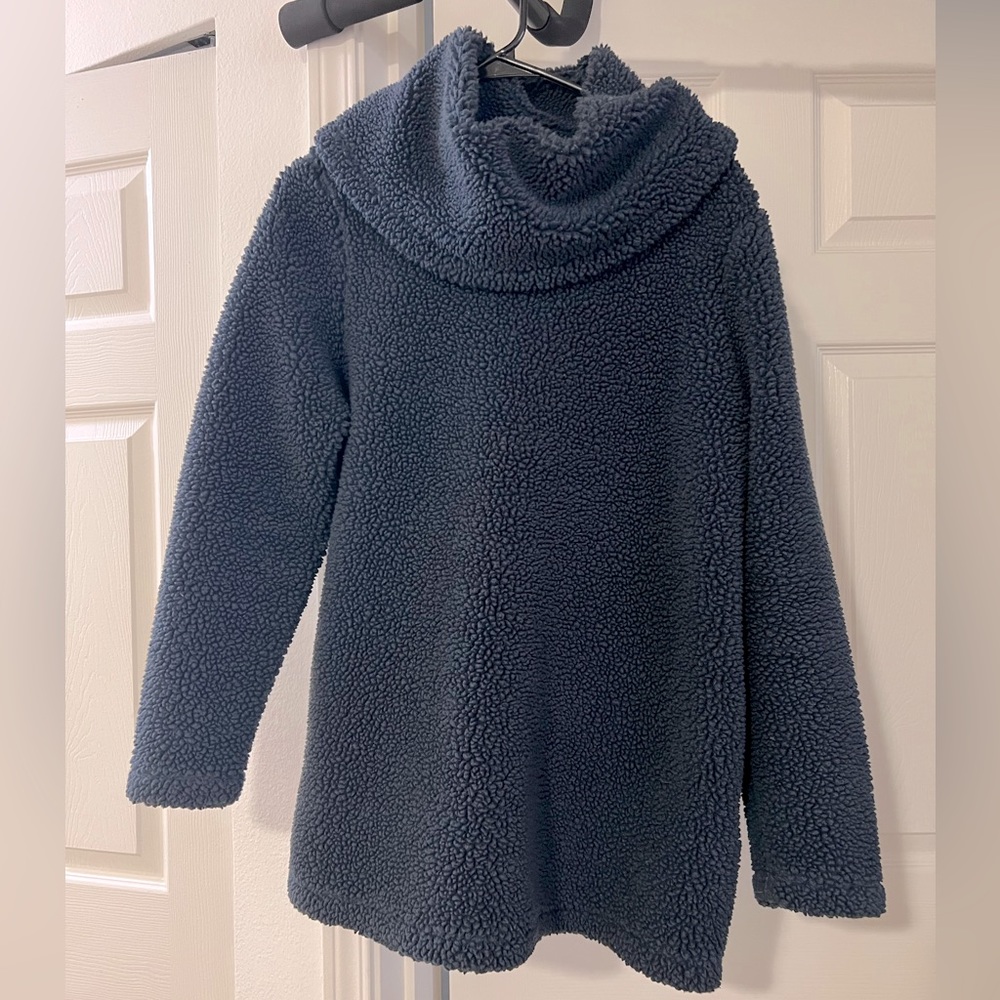 LL Bean Signature Faux Shearling Sherpa Cowl Neck Pullover *RARE*